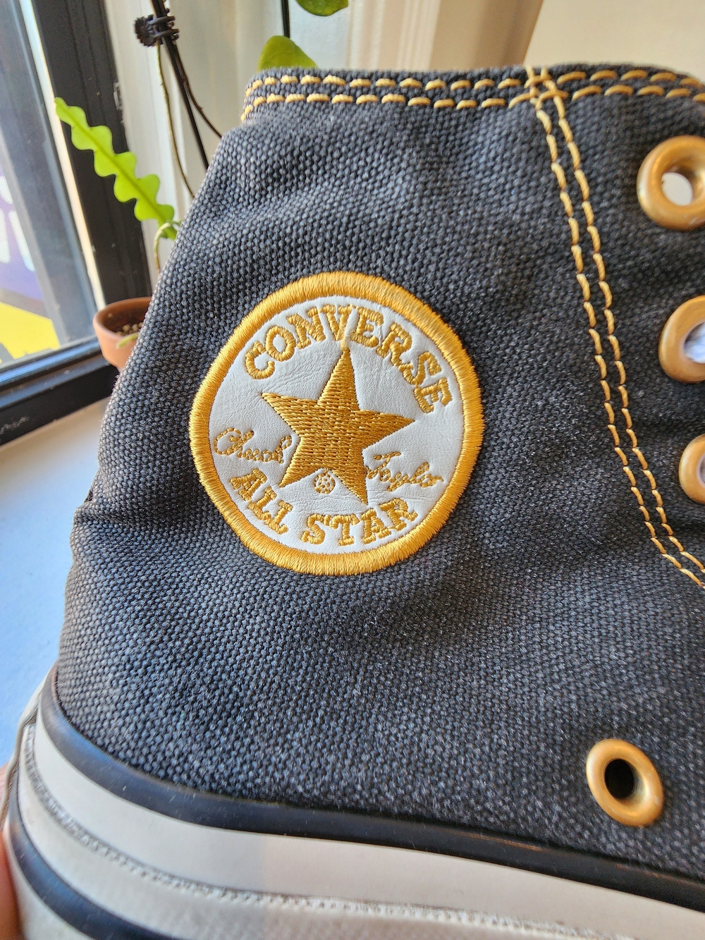 🇮🇳 Converse Mens SZ 7 Womens SZ 9 Black And Yellow - Picture 13 of 14